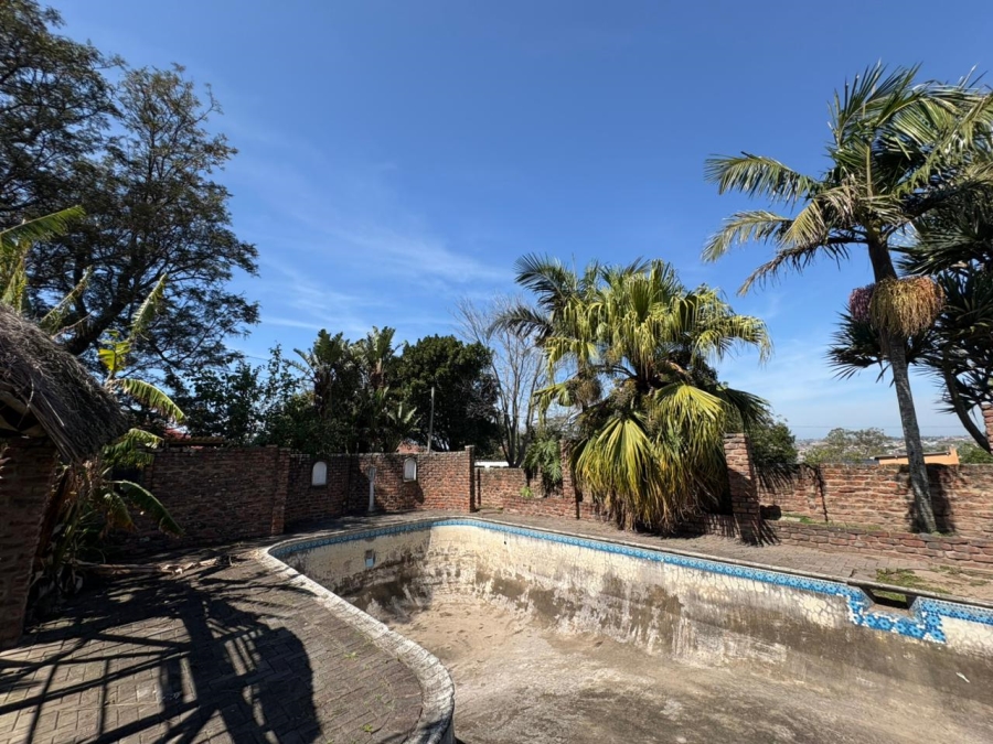 5 Bedroom Property for Sale in Amalinda Eastern Cape